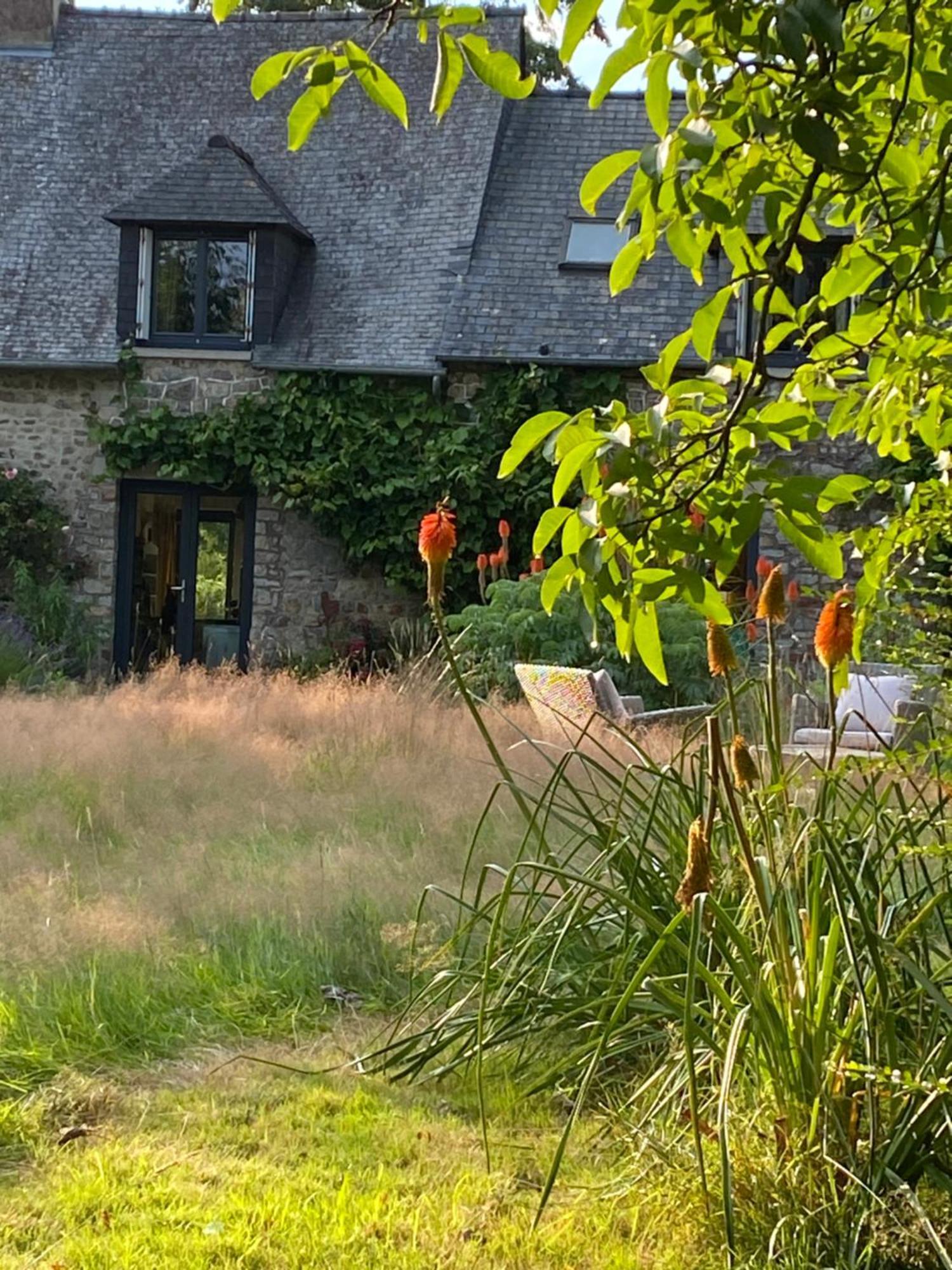 L'Hotie De Broceliande, Au Coeur Des Sites Naturels Et Legendaires Paimpont Kültér fotó